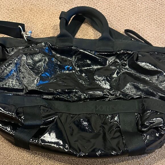LeSportsac Black Shiny Double Strap Overnight Bag - Picture 4 of 6